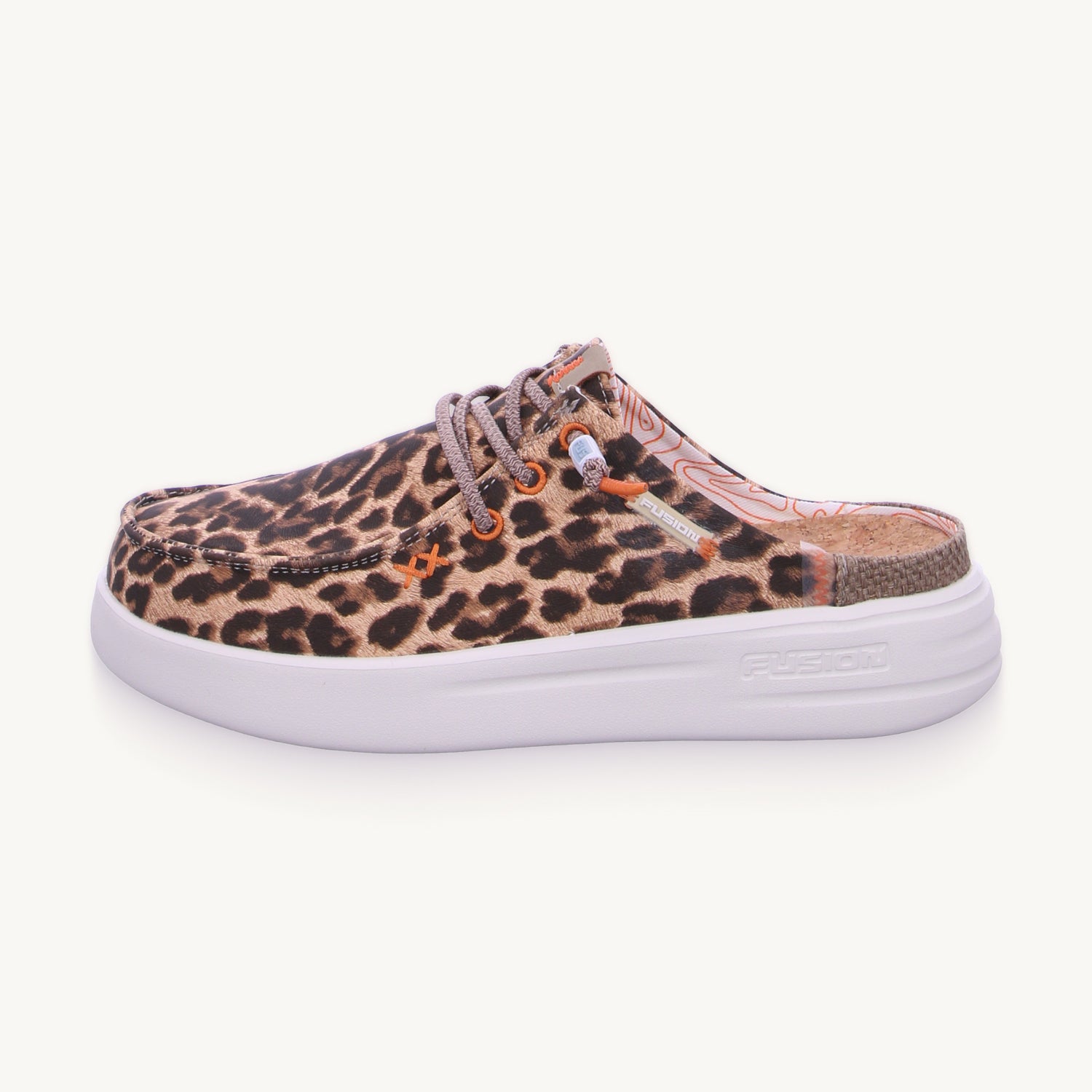 Lily capri